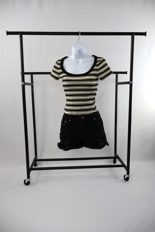 Chic Striped Top